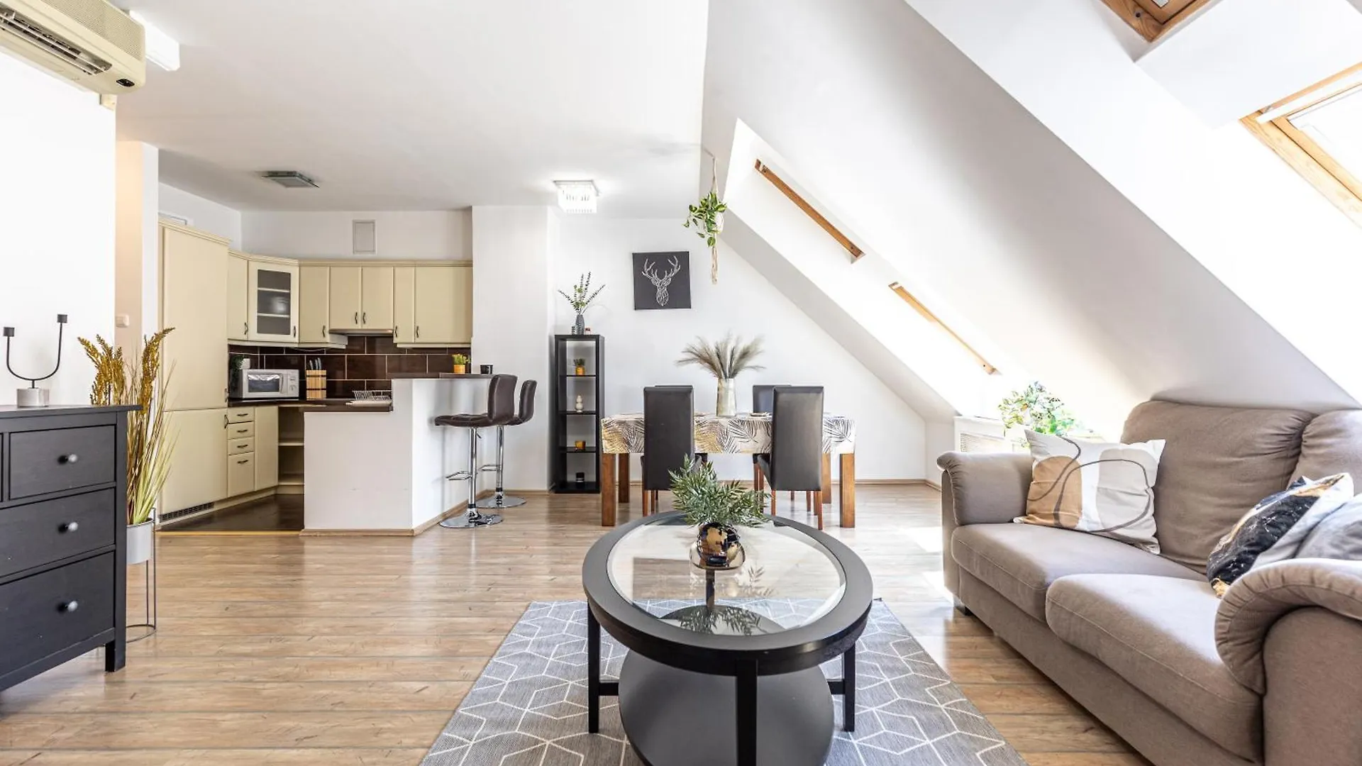 Gozsdu White Raven Residence 504 With Free Underground Parking Budapest