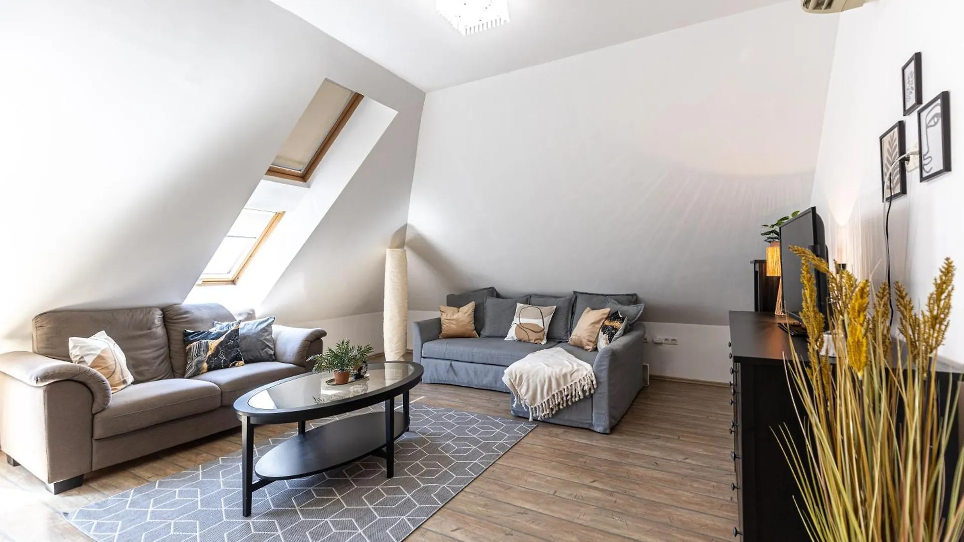 Gozsdu White Raven Residence 504 With Free Underground Parking Budapest
