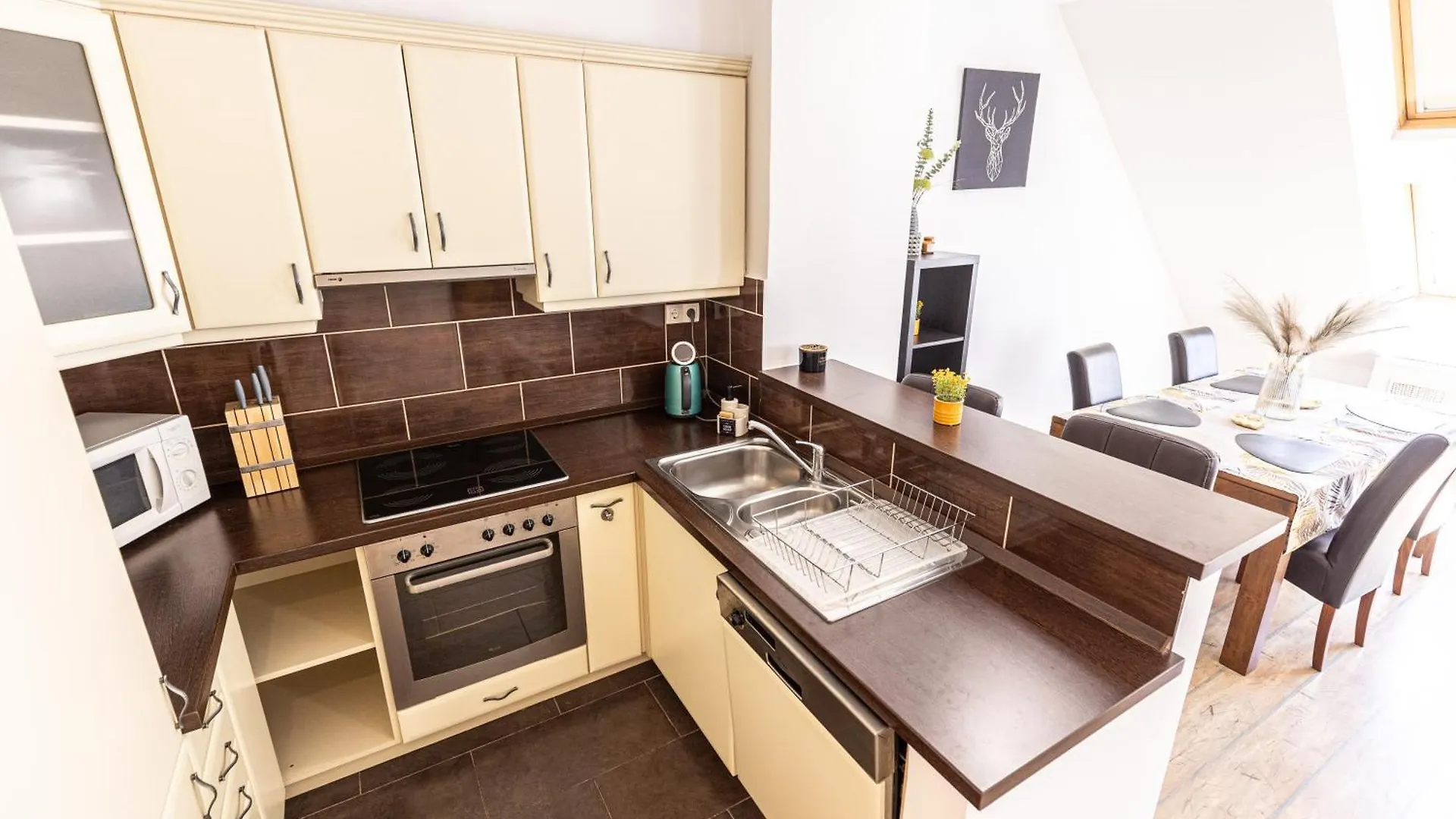 Apartment Gozsdu White Raven Residence 504 With Free Underground Parking Budapest