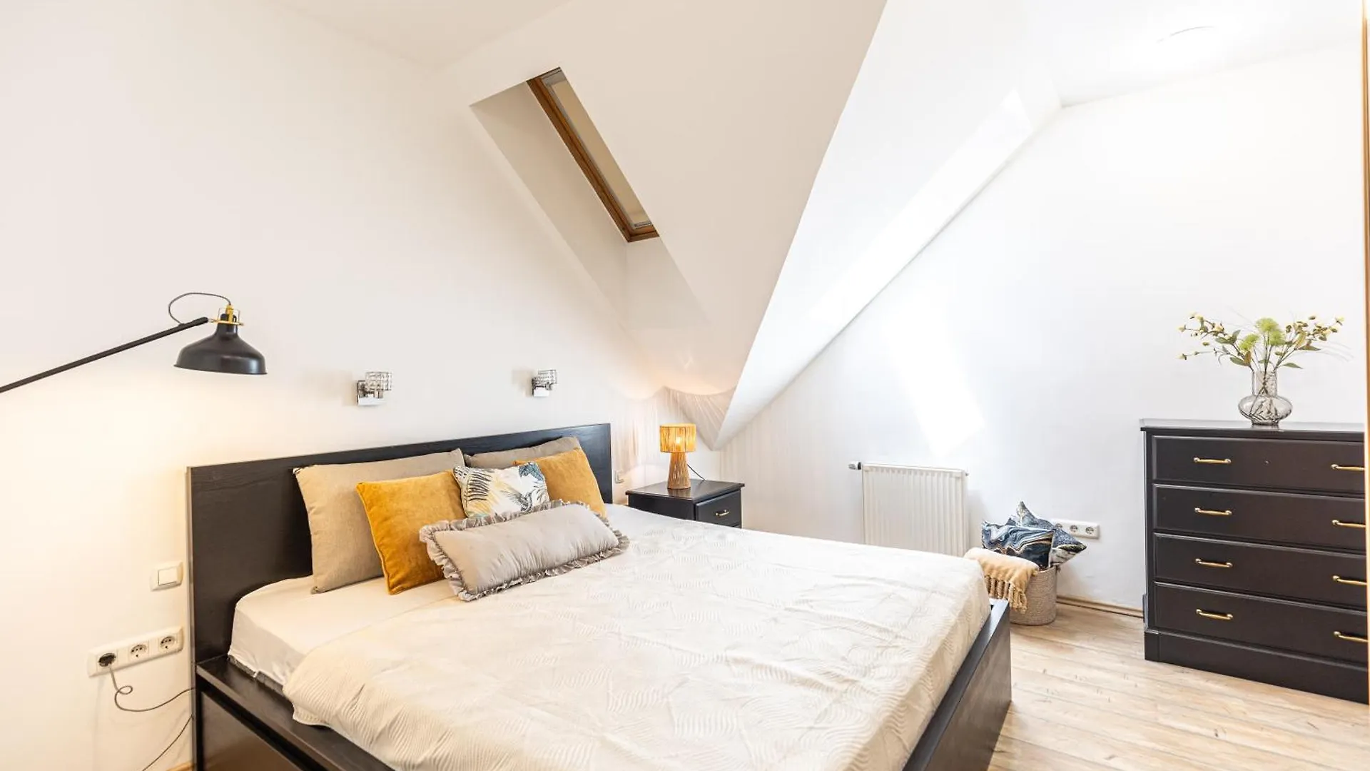 Gozsdu White Raven Residence 504 With Free Underground Parking Budapest